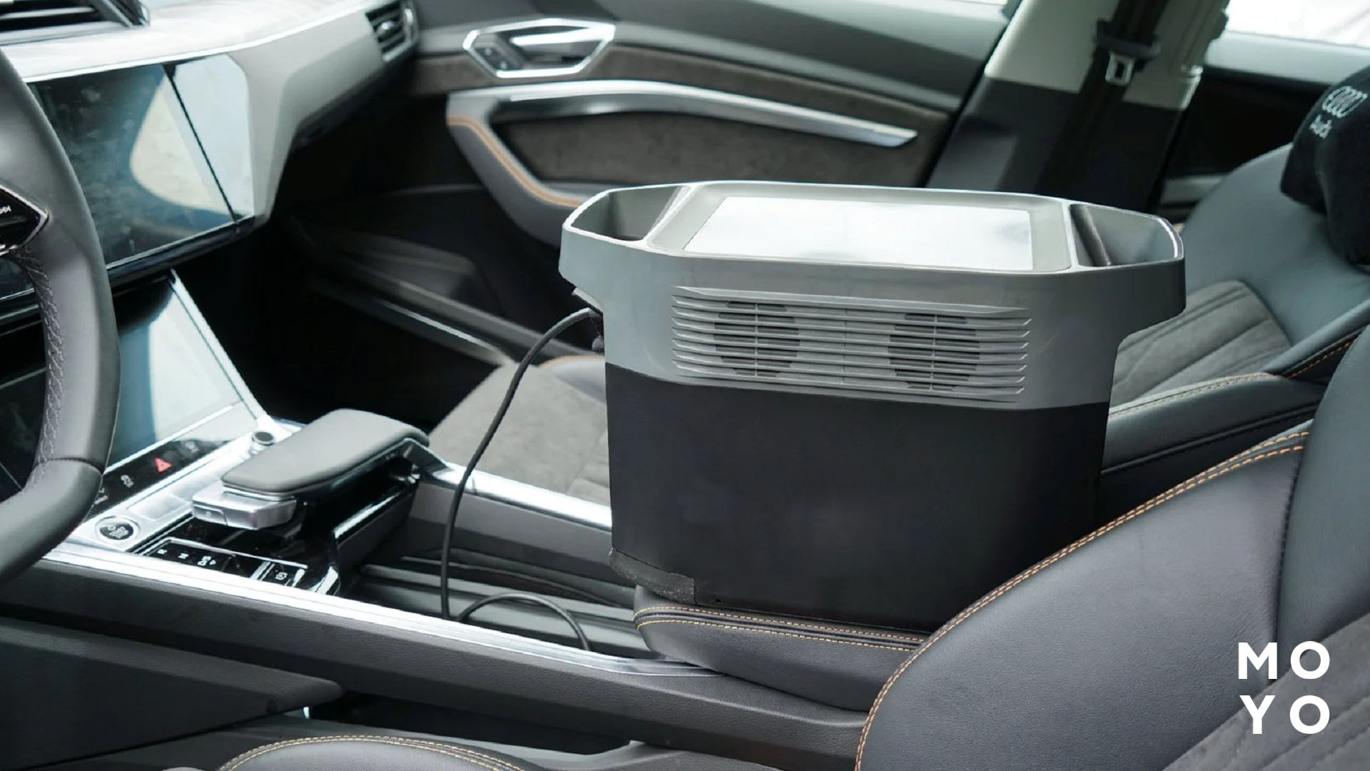 Экофлоу заряжается от прикуривателя