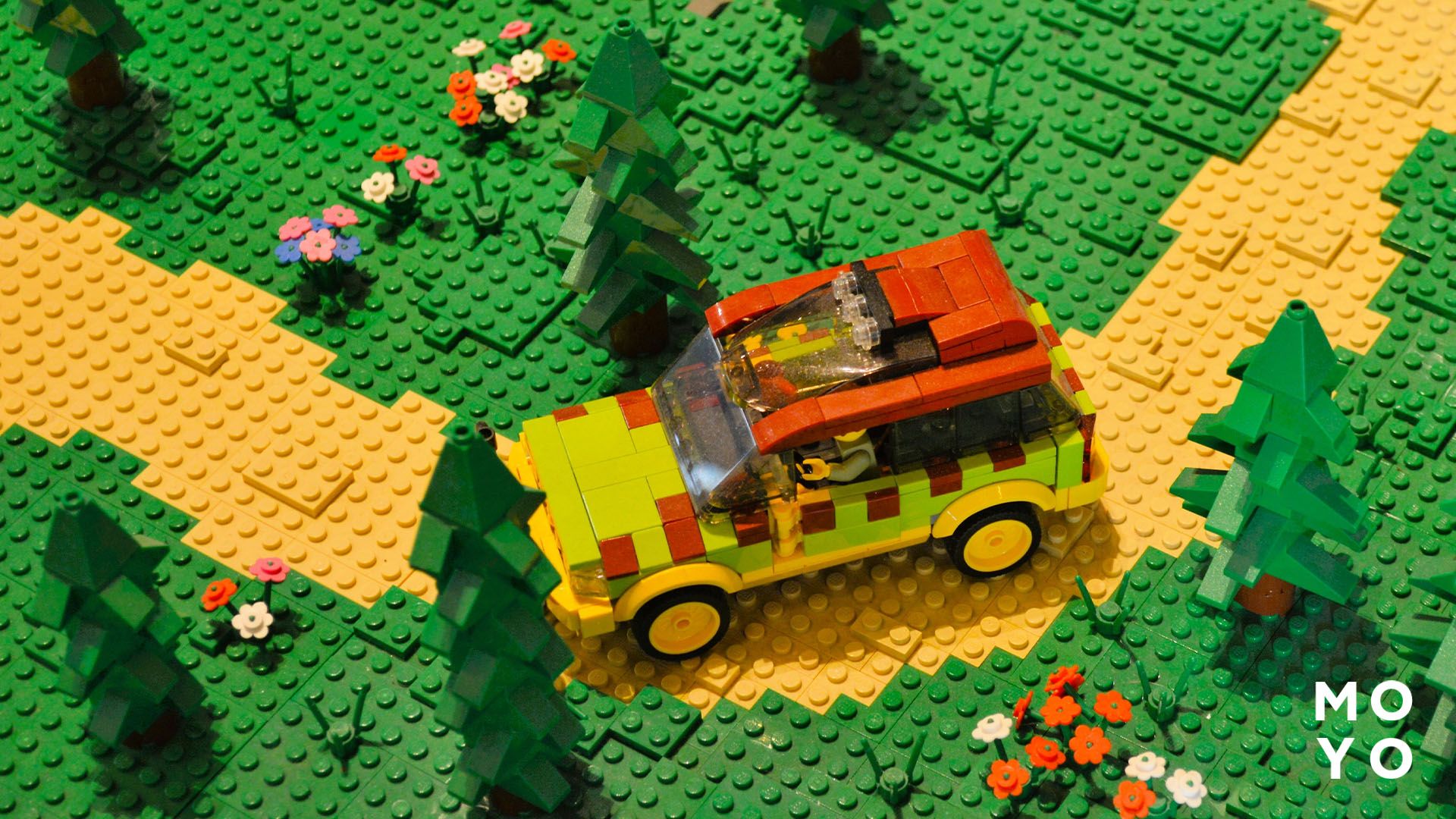 как сделать машинку из Лего 