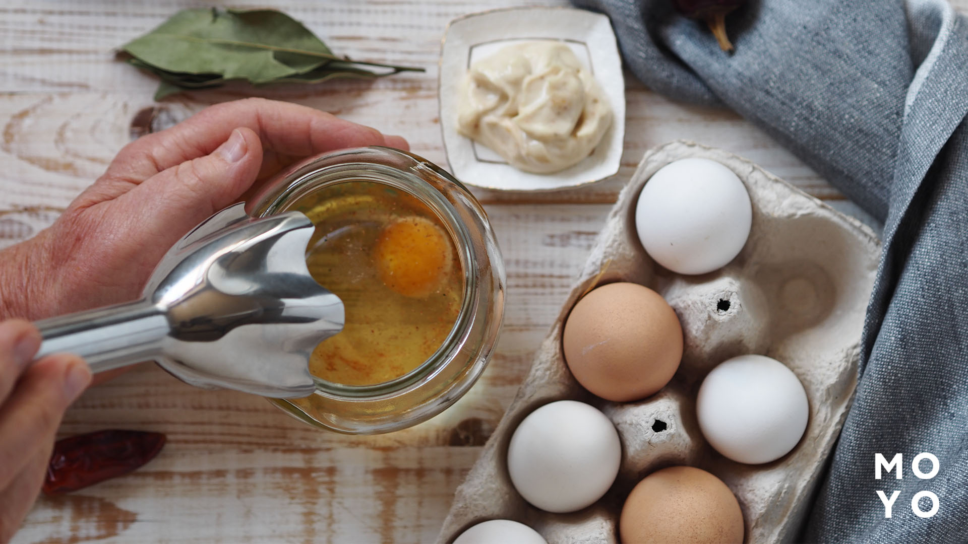 Рецепт майонезу з яєчних жовтків у блендері