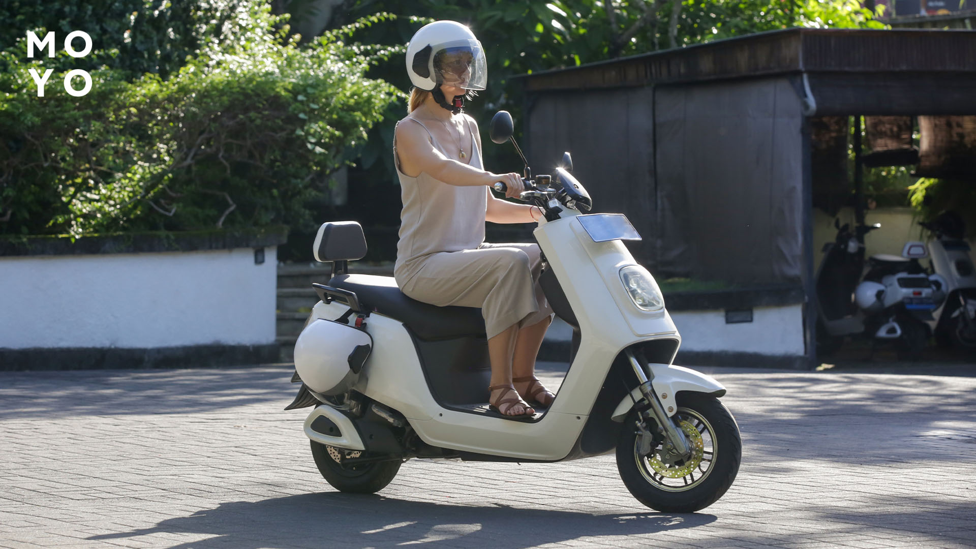 їзда на електроскутері