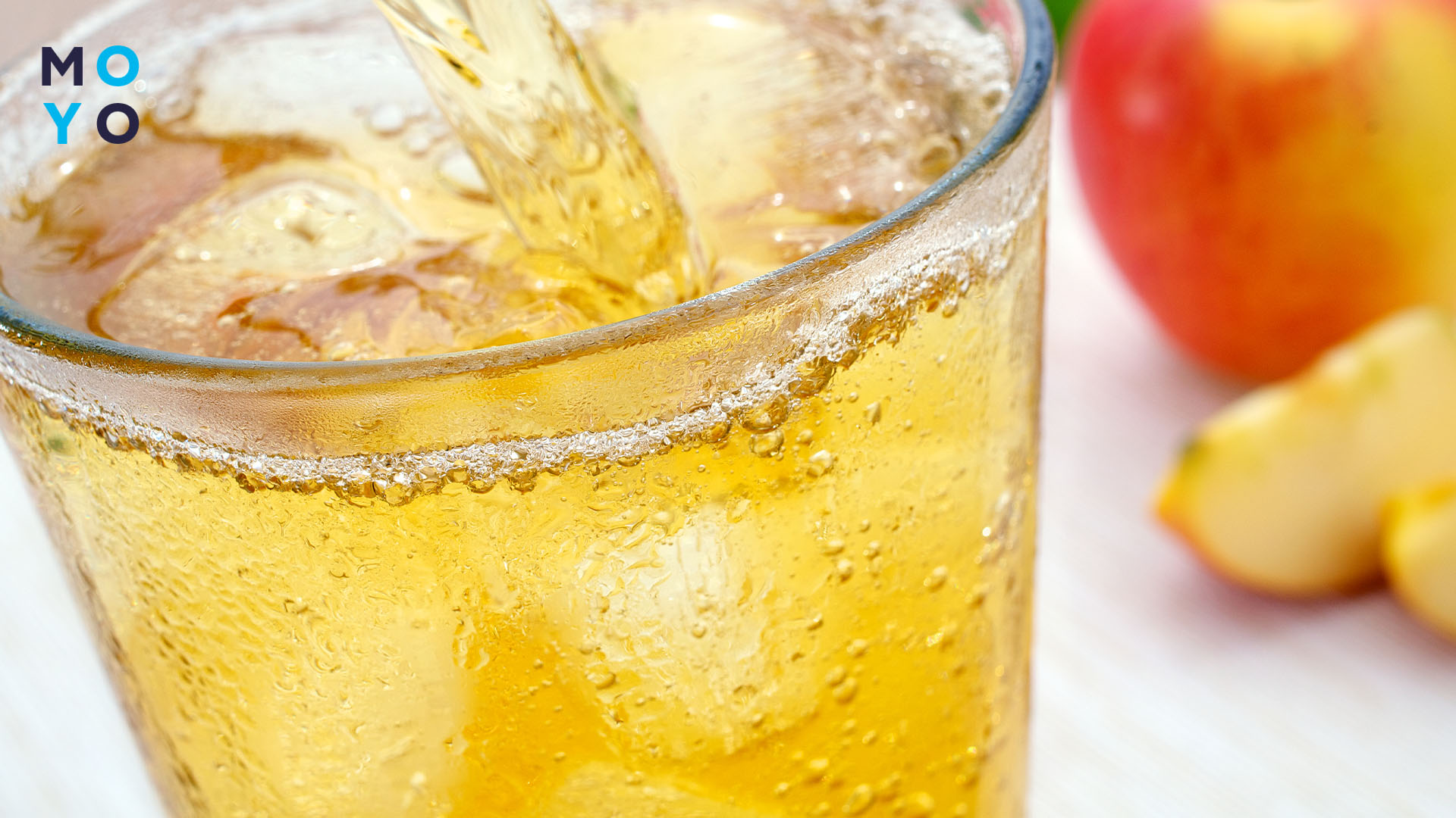 Газированный лимонад