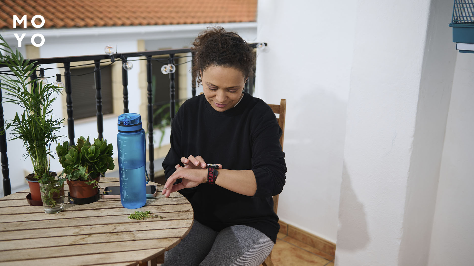 уменьшение яркости дисплея и отключение вай-фай в смарт-вотч
