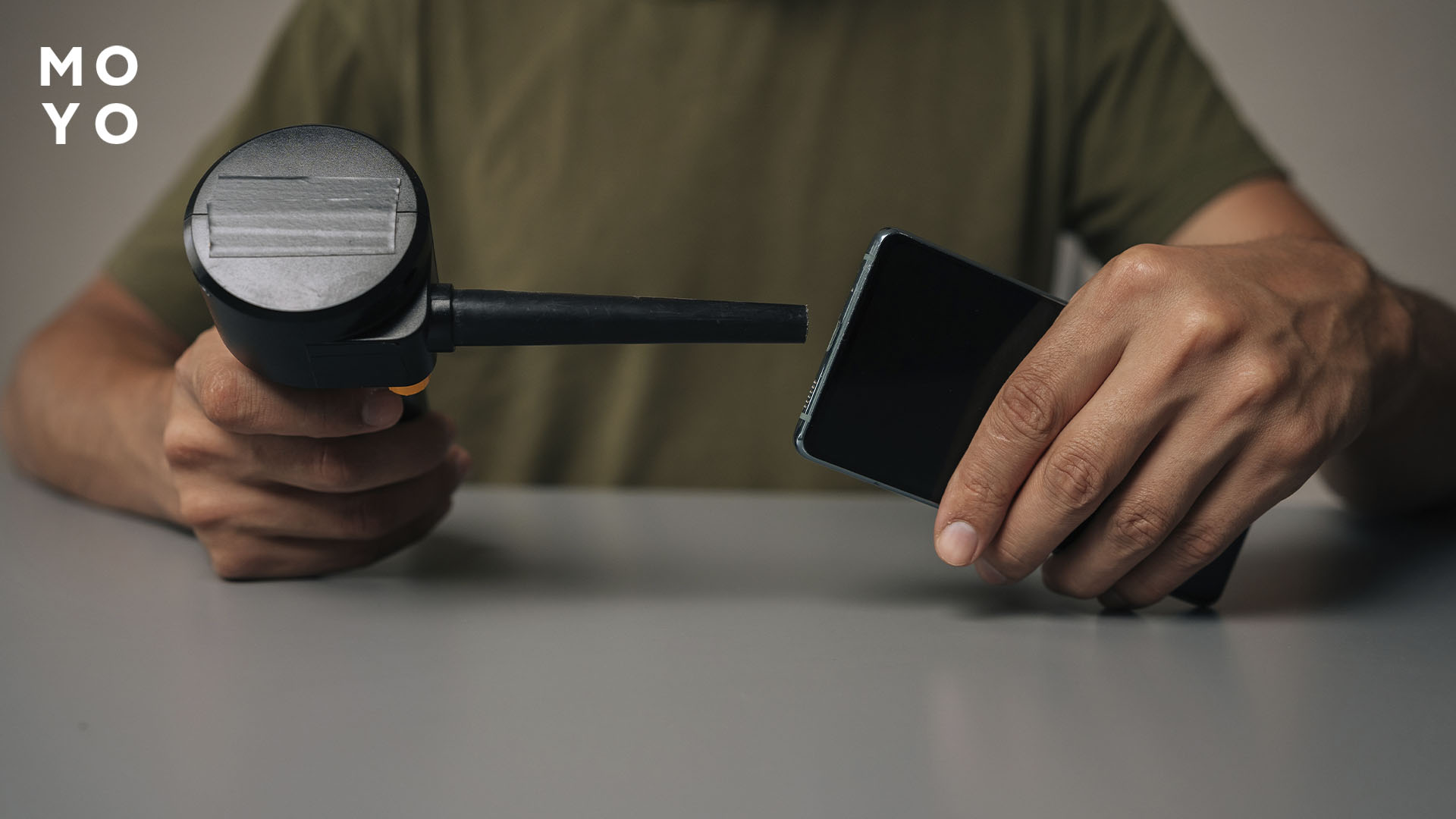  Аппаратные поломки Айфона