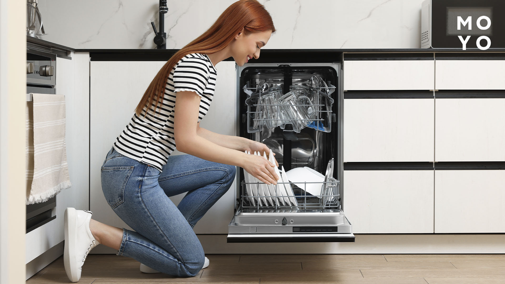 Мытье посуды в посудомоечной машине