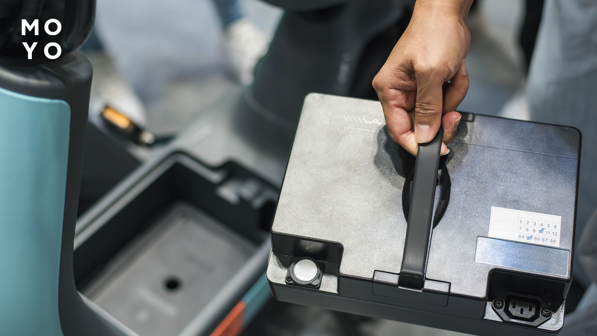 как часто заряжать электроскутер