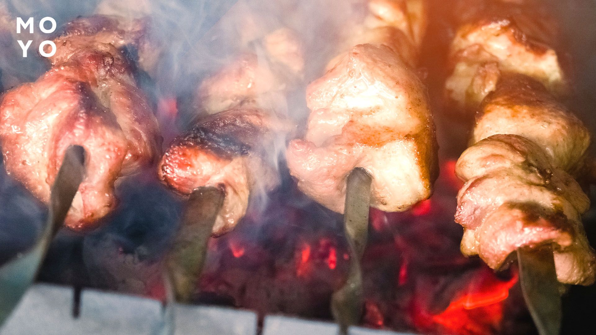 мясо запекается под воздействием жара