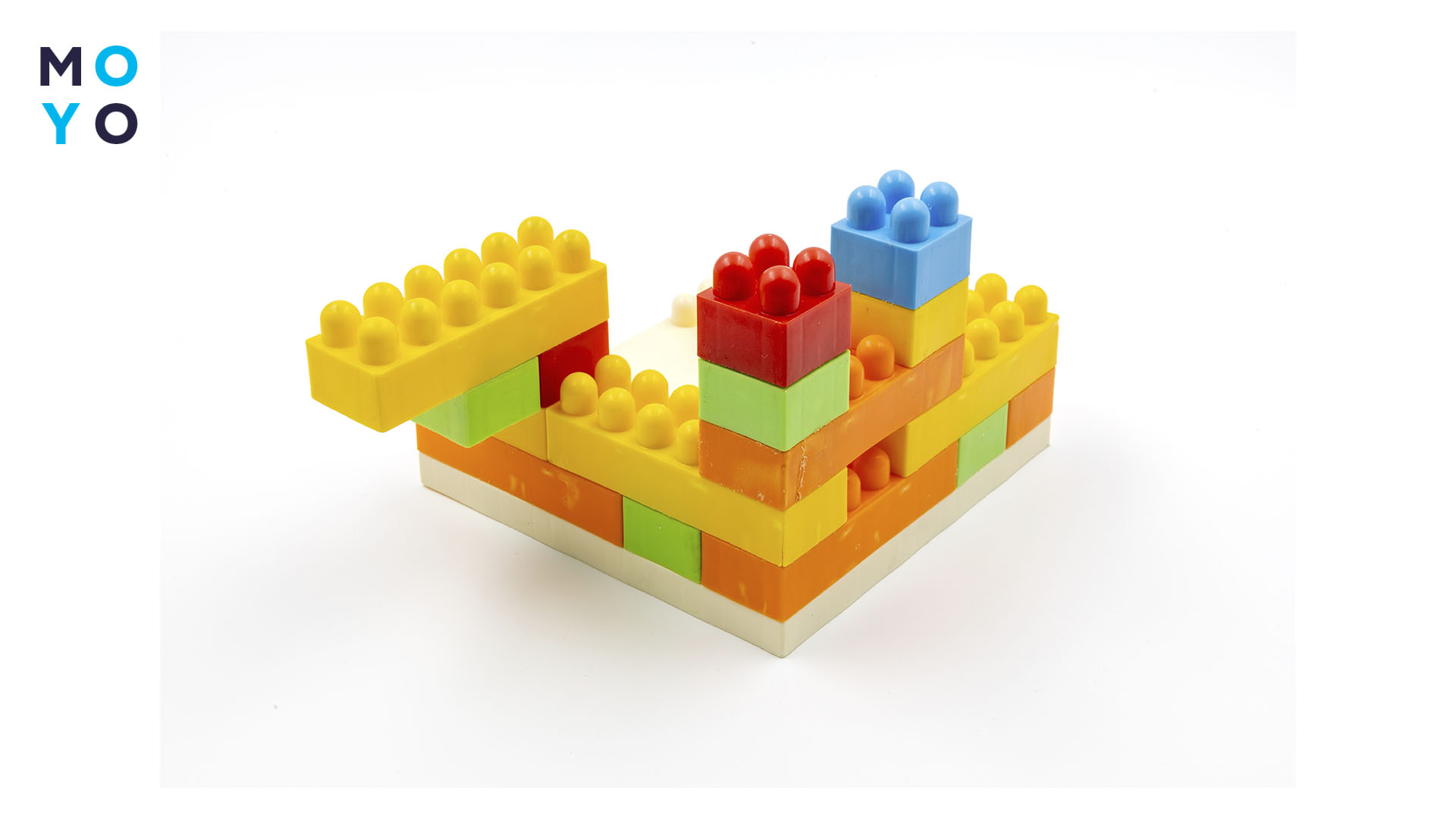 Лего конструктор для малюків