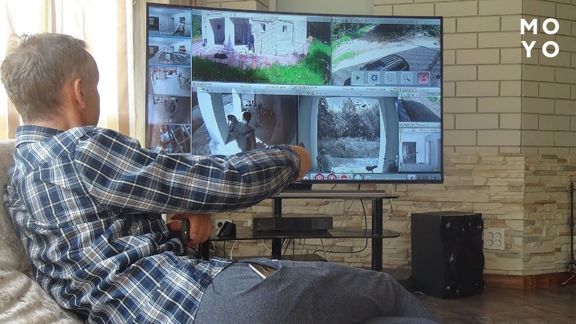 подключить камеру к телевизору