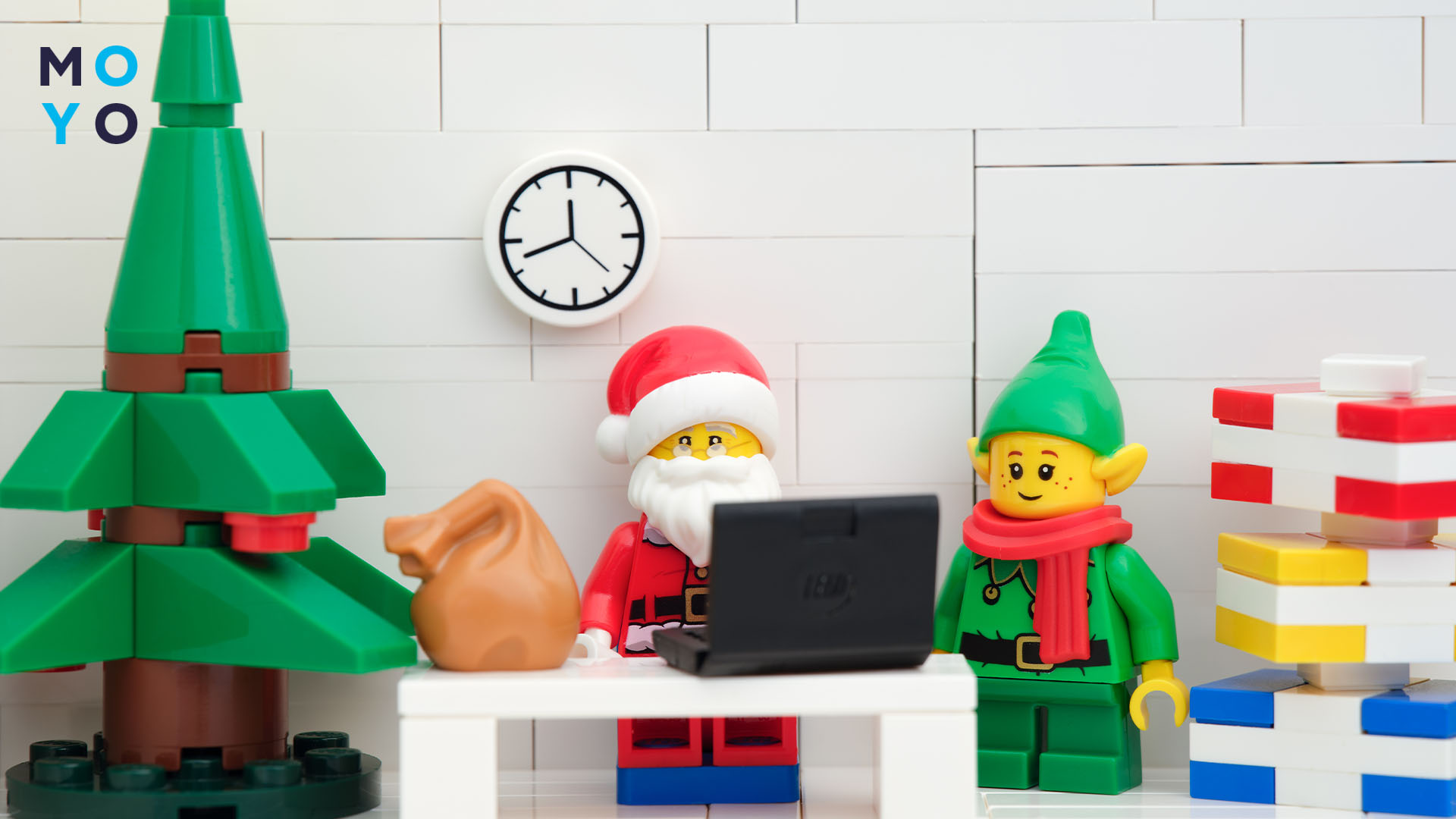 новорічні набори LEGO для декору дому