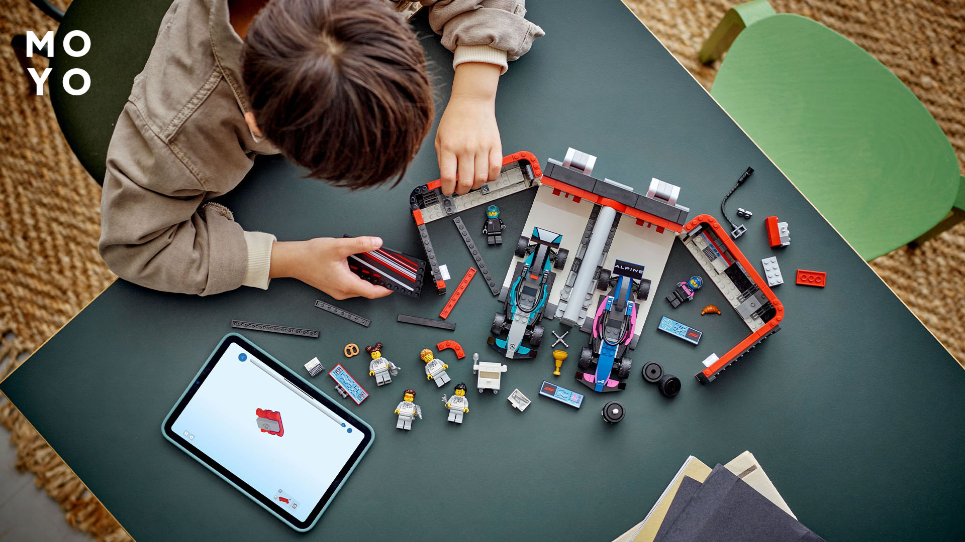 спорткары LEGO