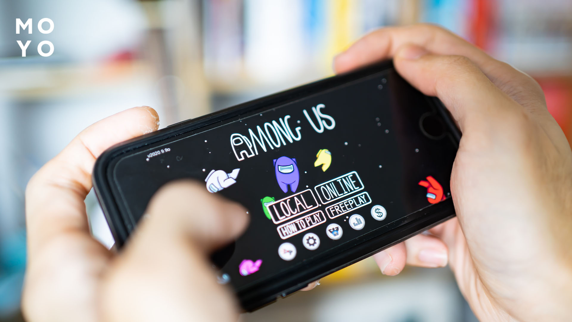 Встановити Among Us! на iPhone