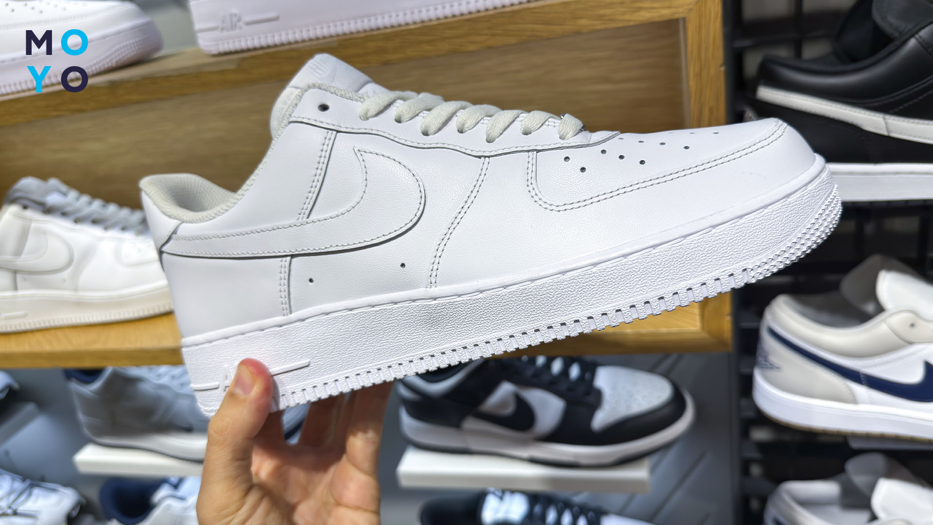 Модні моделі кросівок