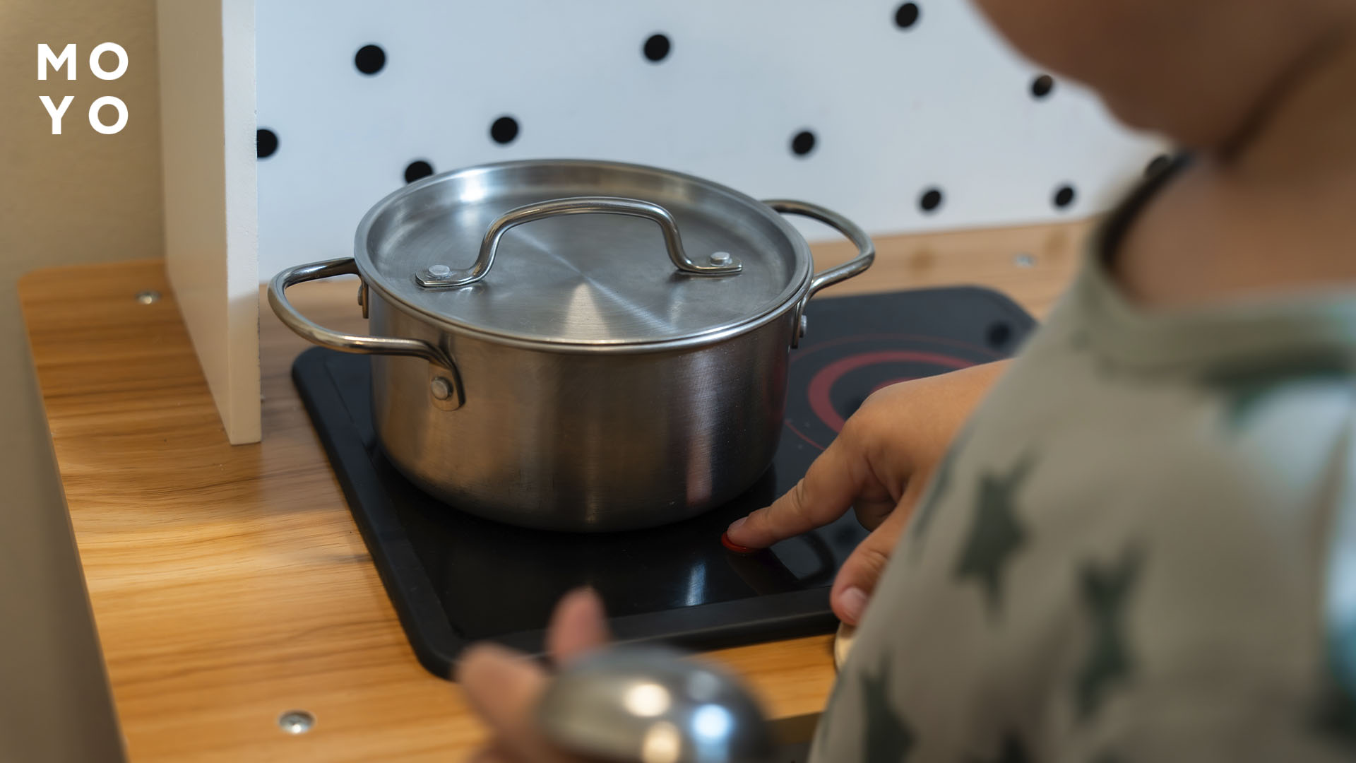 увімкнути електроплиту