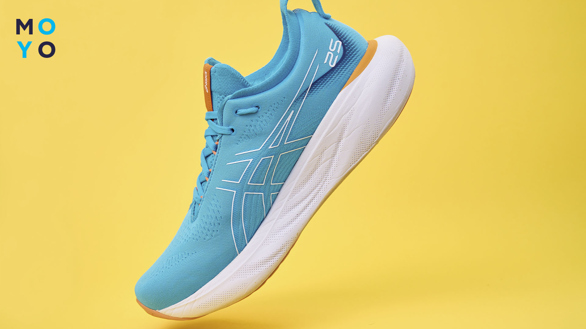 голубые кроссы асикс