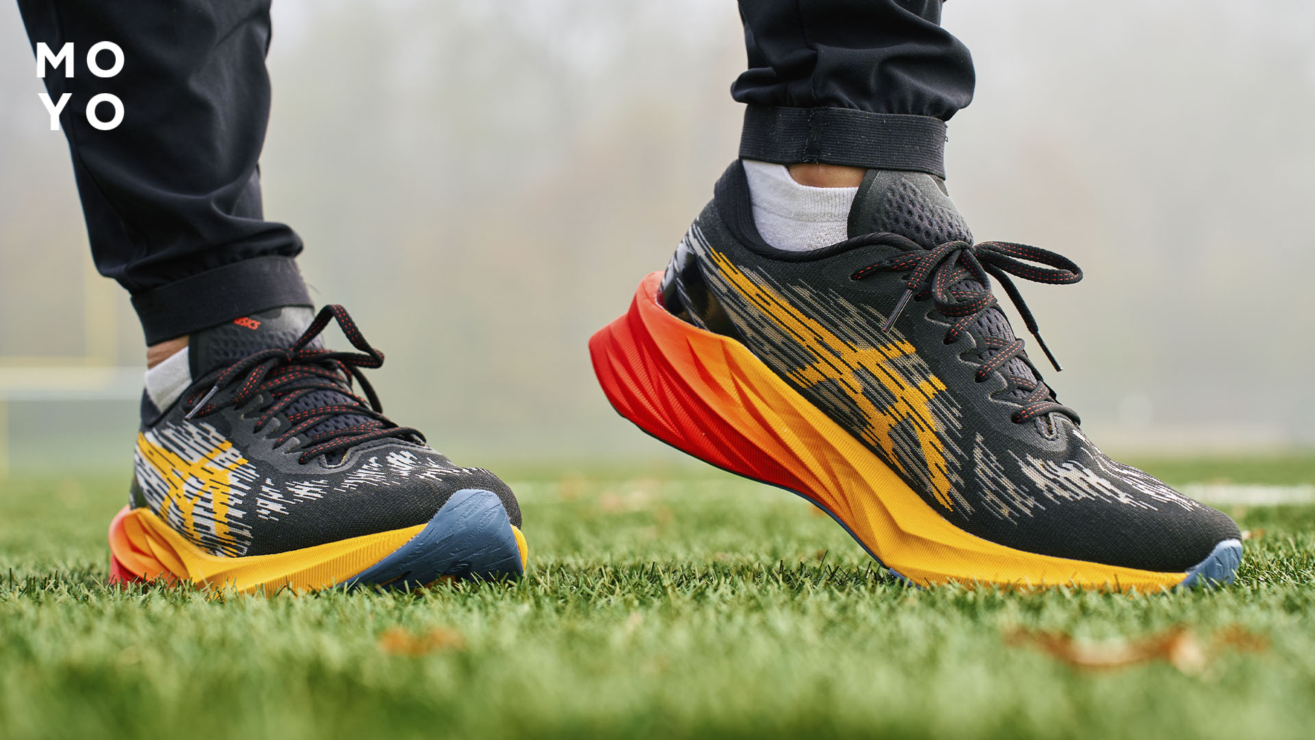 бігові оригінальні кросівки