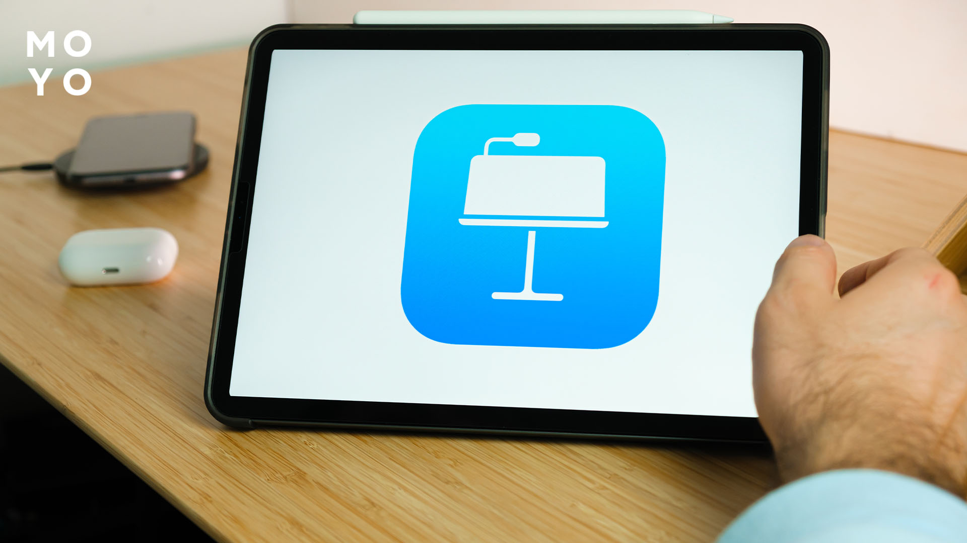 Як зробити презентацію на планшеті iPad