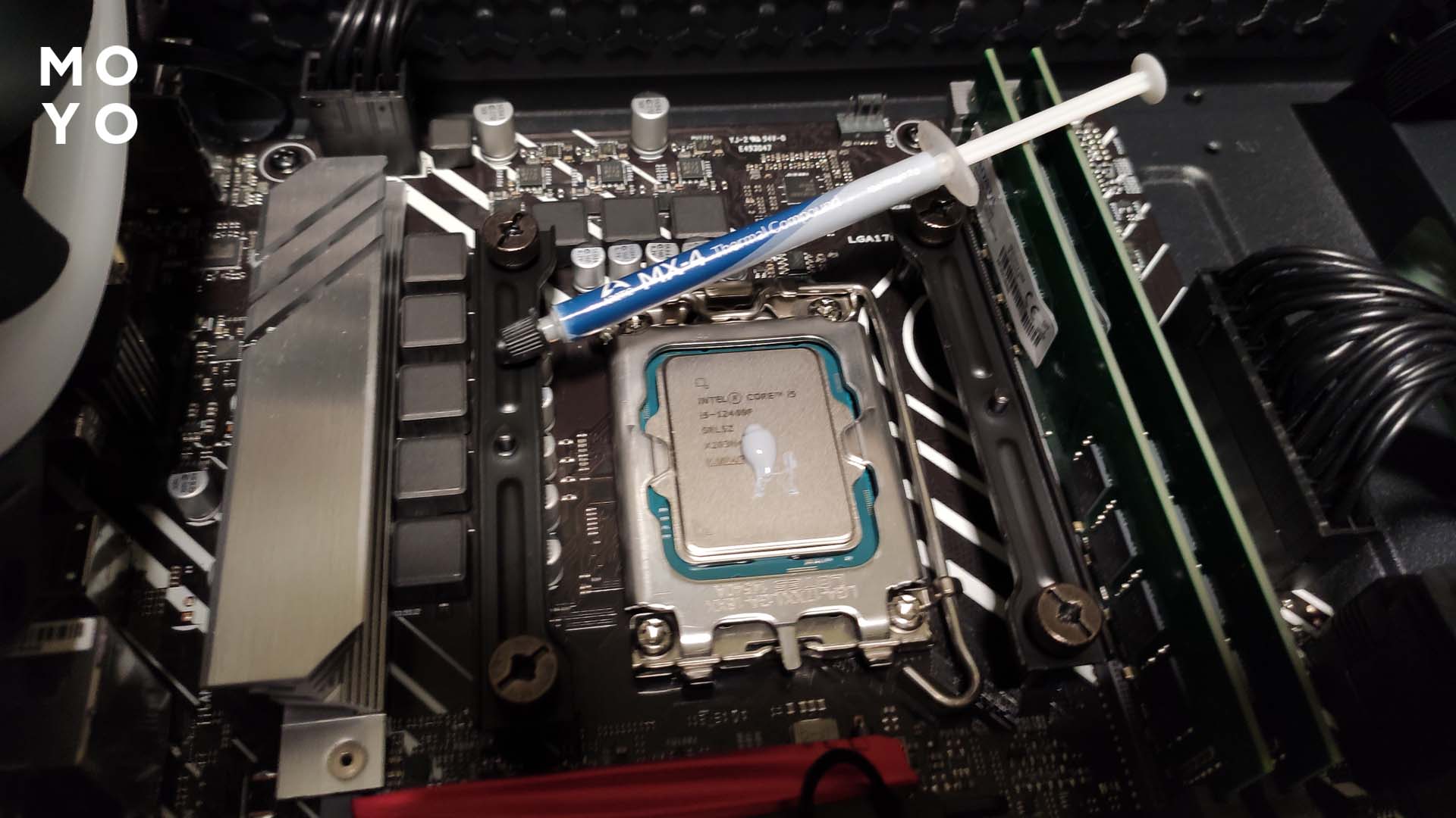 Core i5-12400F