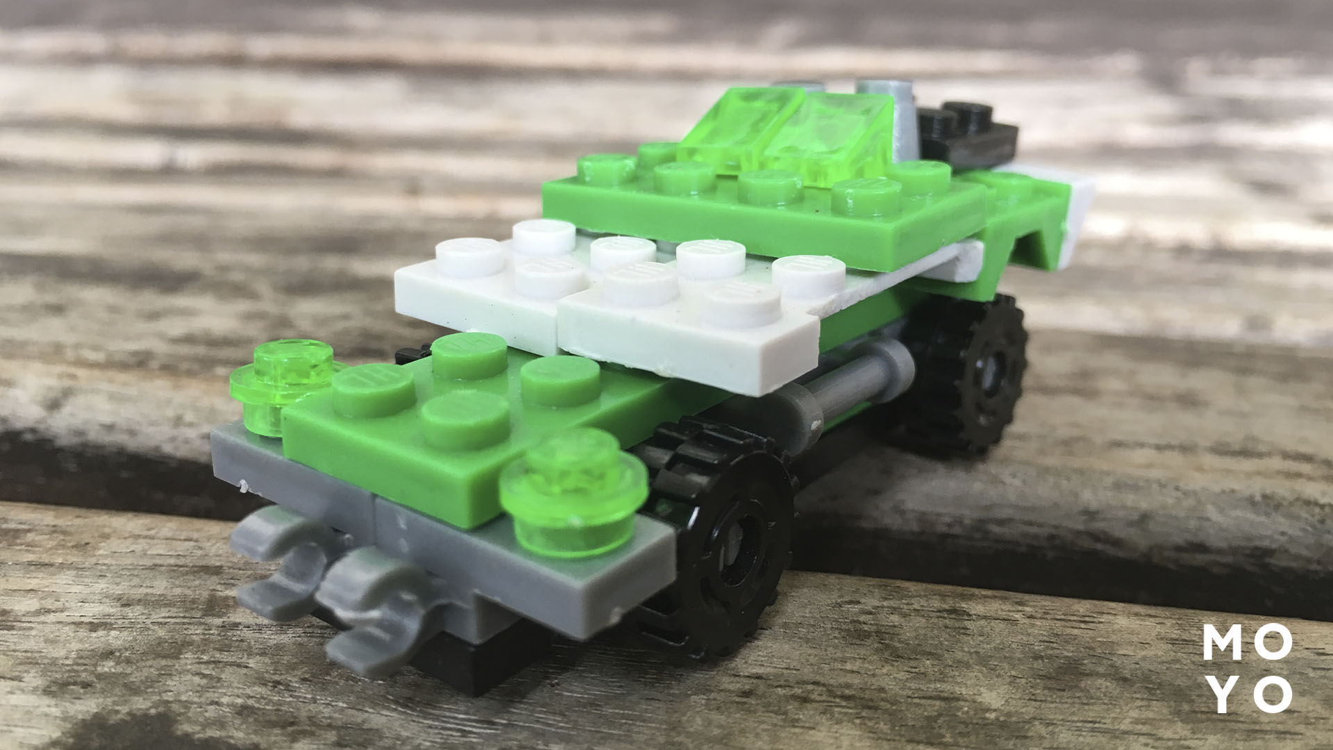 зробити сміттєвоз із lego