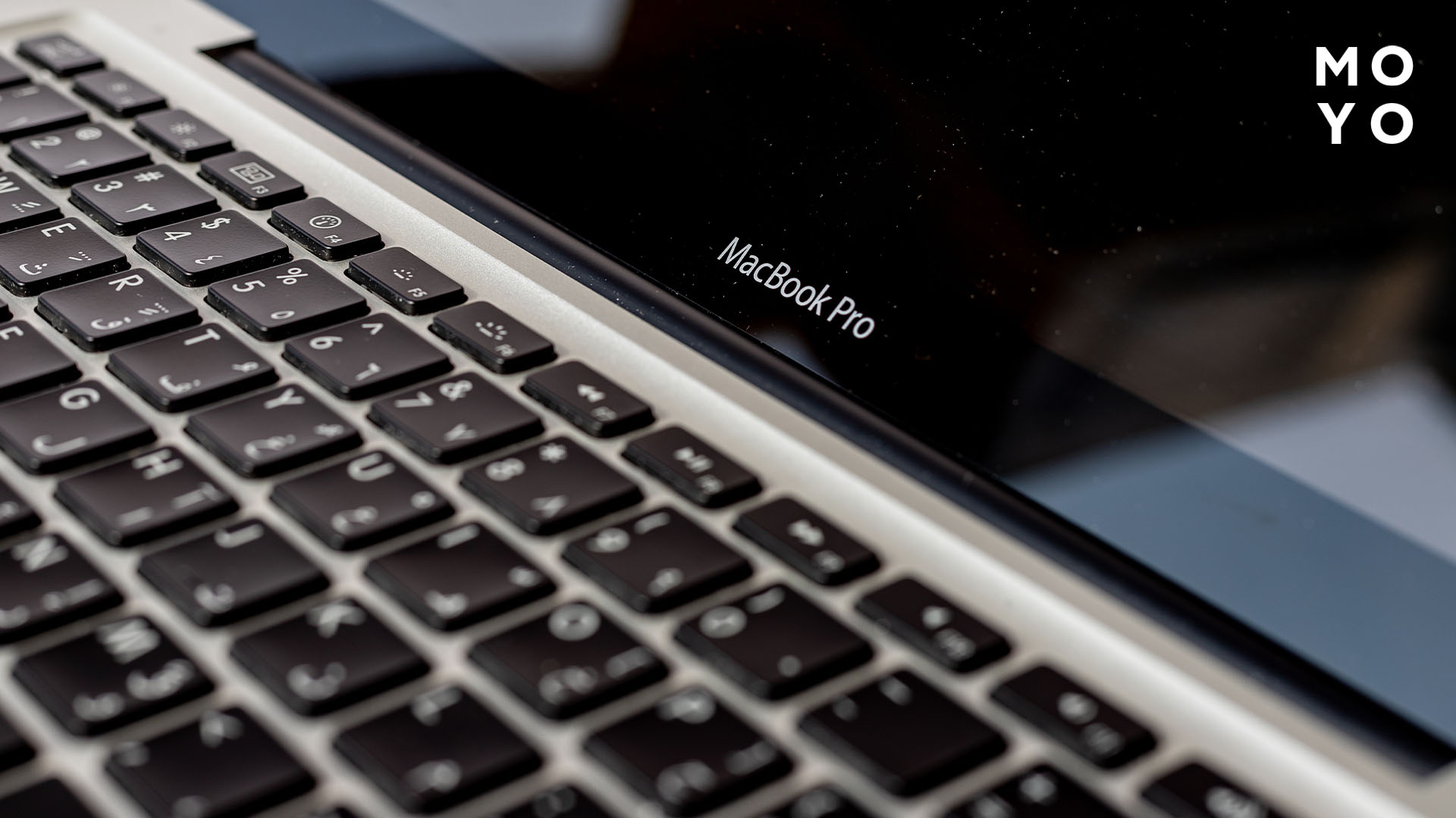 MacBook Про