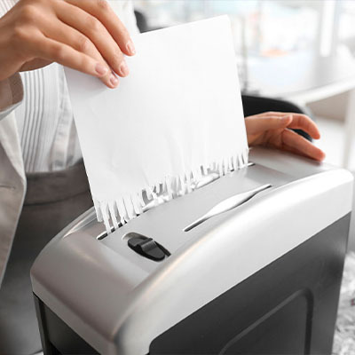 Як вибрати знищувач документів: 7 критеріїв та класифікація шредерів