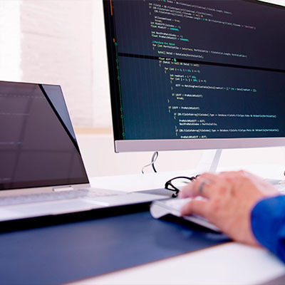 Що краще, ноутбук чи комп'ютер (ПК) — порівняння 2 ігрових моделей