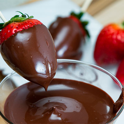 Как сделать клубнику в шоколаде — 2 дельных совета