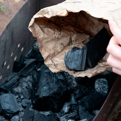 Як розпалити вугілля — 3 підручні засоби
