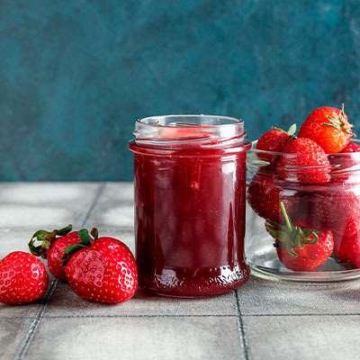 Как варить клубничное варенье: весь процесс — в 4 этапах