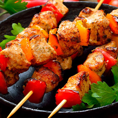 Маринады для шашлыка — 7 вкусов, которые стоит попробовать этим летом