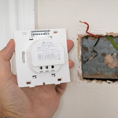 Как подключить умный выключатель — 2 варианта плюс установка реле