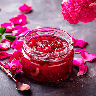 Как сварить варенье из розы — 3 вкусных способа сохранить аромат лепестков