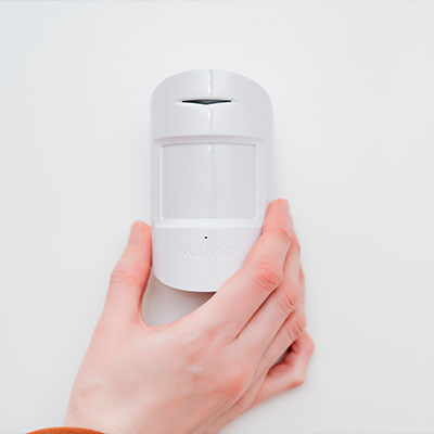 Как установить и настроить сигнализацию Ajax  —  инструкция из 15 действий