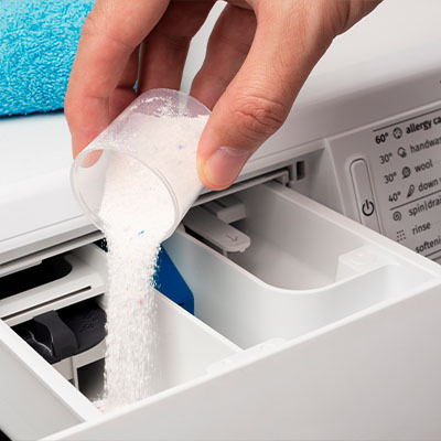 Скільки порошку сипати в пральну машину — 9 підказок для точного дозування