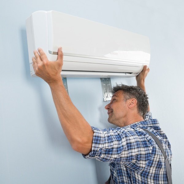 

Установка кондиционера Базовая 7000-9000 BTU