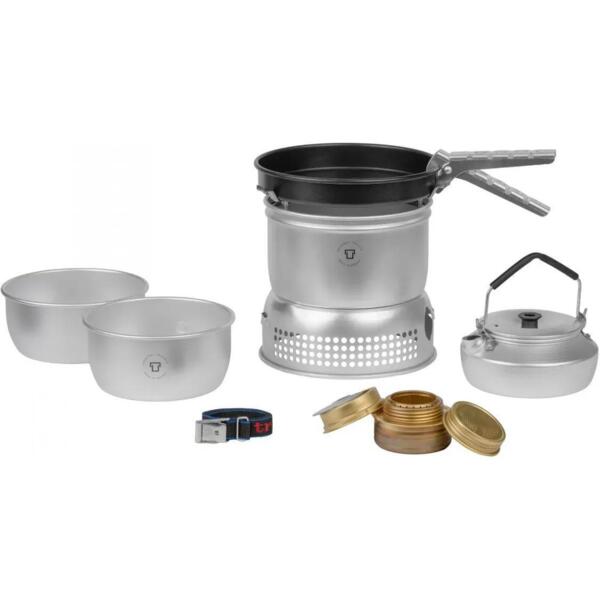 

Набор посуды со спиртовой горелкой Trangia Stove 27-4 UL (1/1/0.6 л)