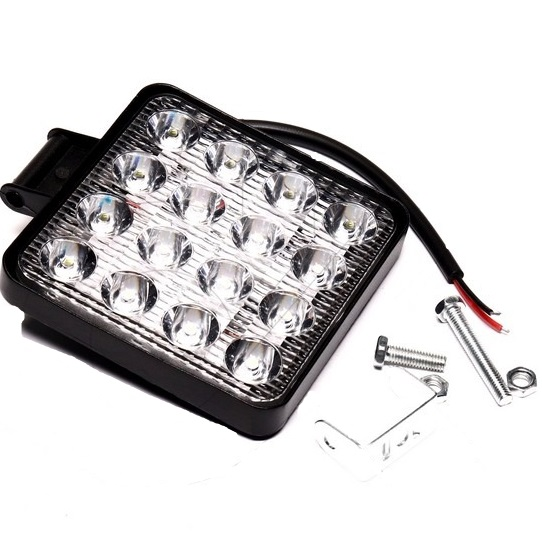 Фара дополнительная Дорожня карта LED квадратная 48W 6000K (DK 3720) (371346015) фото 1