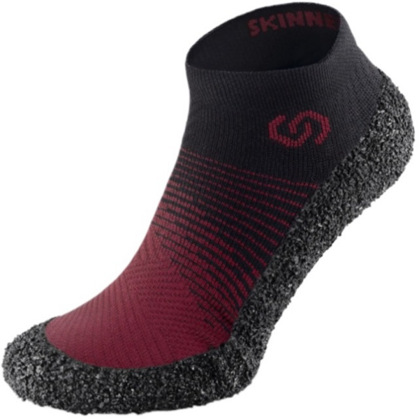 

Взуття-шкарпетки Skinners Adults 2.0 Comfort carmine 40-41 бордовый