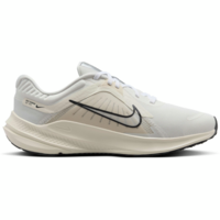 Кроссовки женские Nike Quest 5 DD9291-104 38 (7 US) молочные