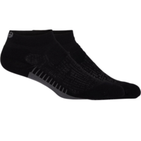 Носки Asics ( 3013A796 ) ROAD+ RUN QUARTER SOCK 2024 001 PERFORMANCE BLACK II (39-42) черный