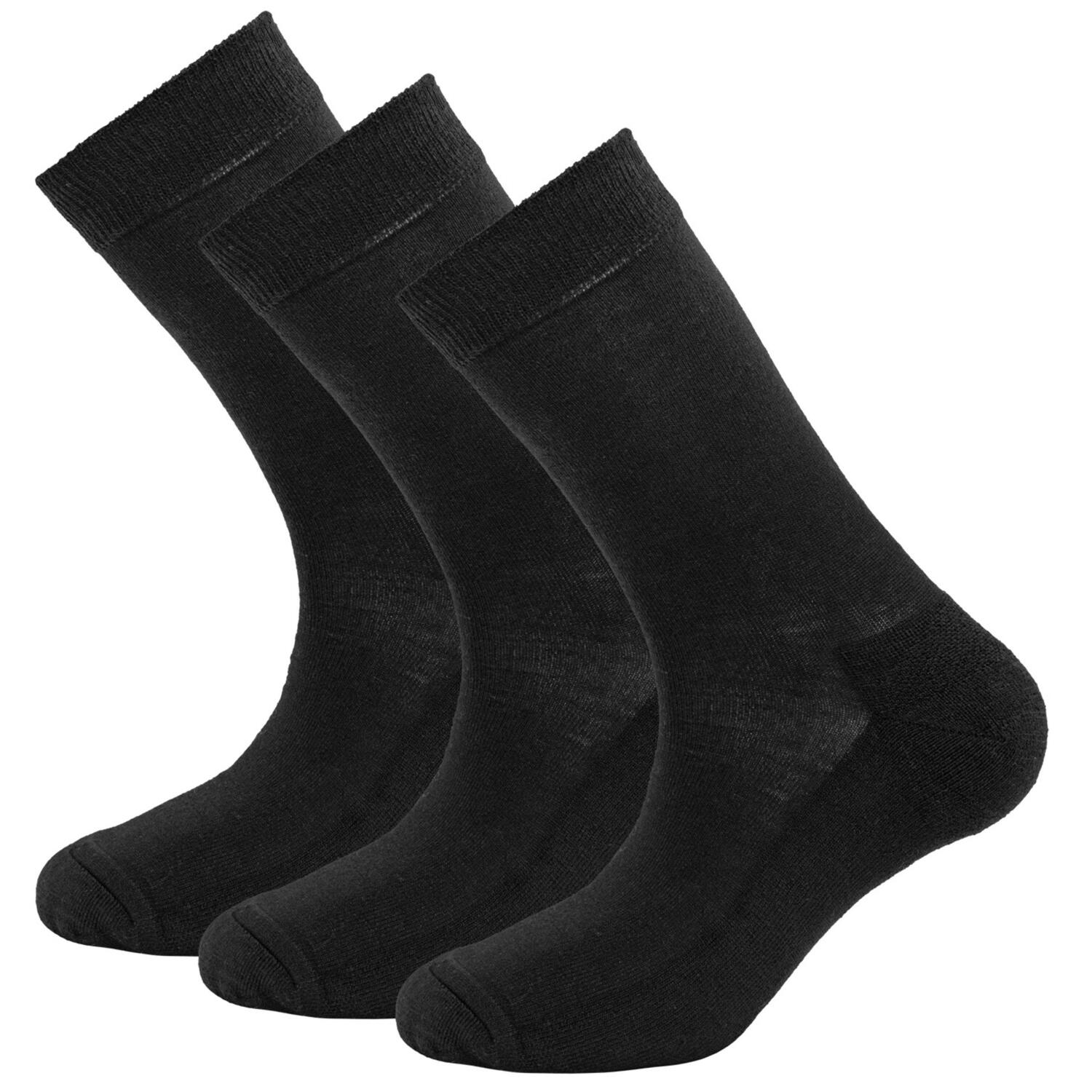 Носки Devold ( SC 593 063 A ) DAILY MEDIUM SOCK 3PK 2021 950A BLACK 41-46 черный фото
