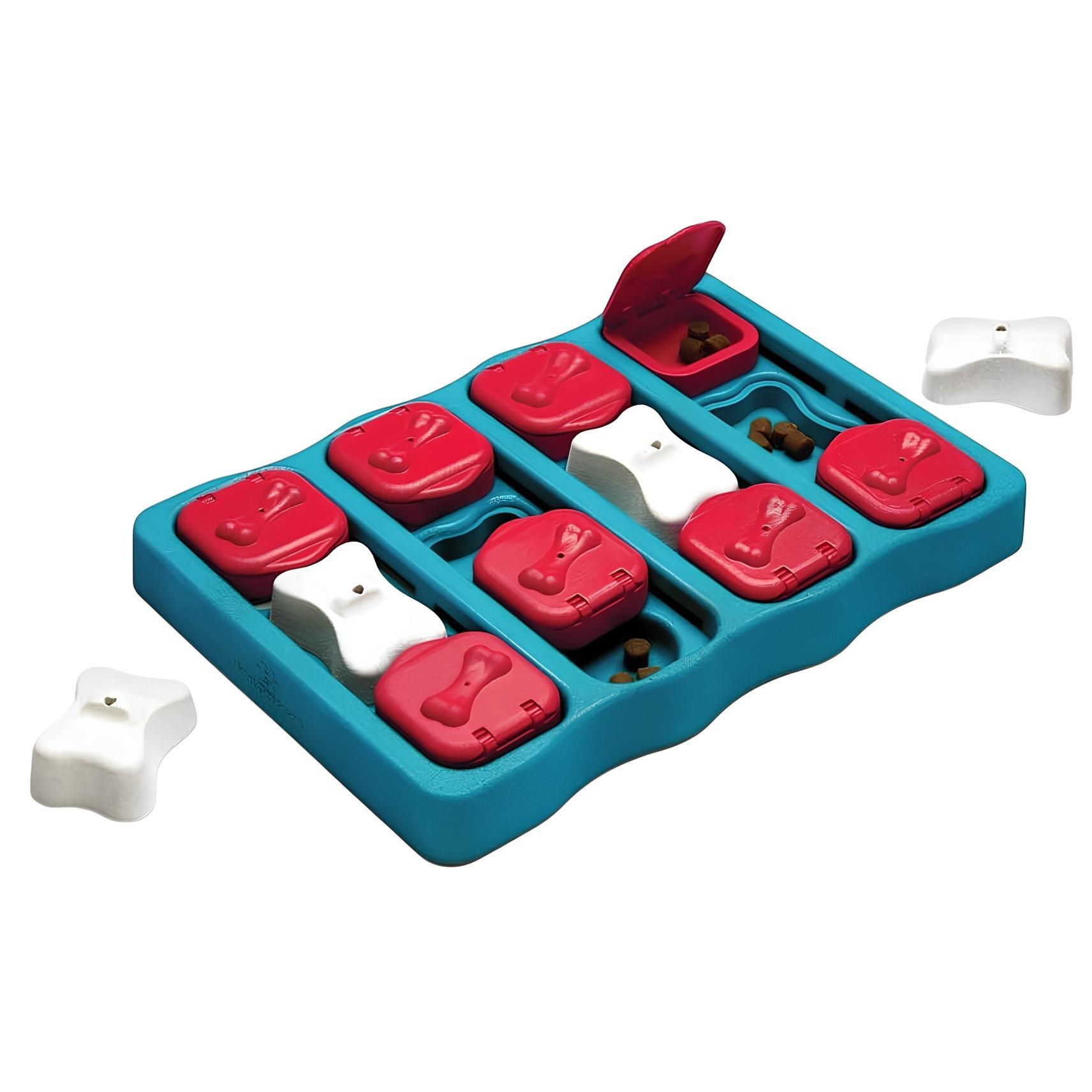 Игрушка для собак Nina Ottosson Головоломка интерактивная зеленая фото 1