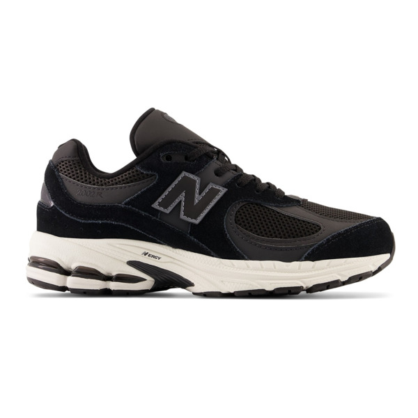 

Кроссовки детские New Balance 2002 GC2002BK 39 (6 US) черные