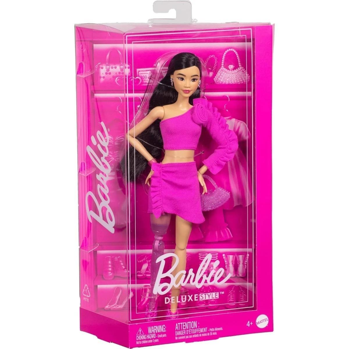Лялька Barbie модниця у рожевому костюмі (HYV26)фото