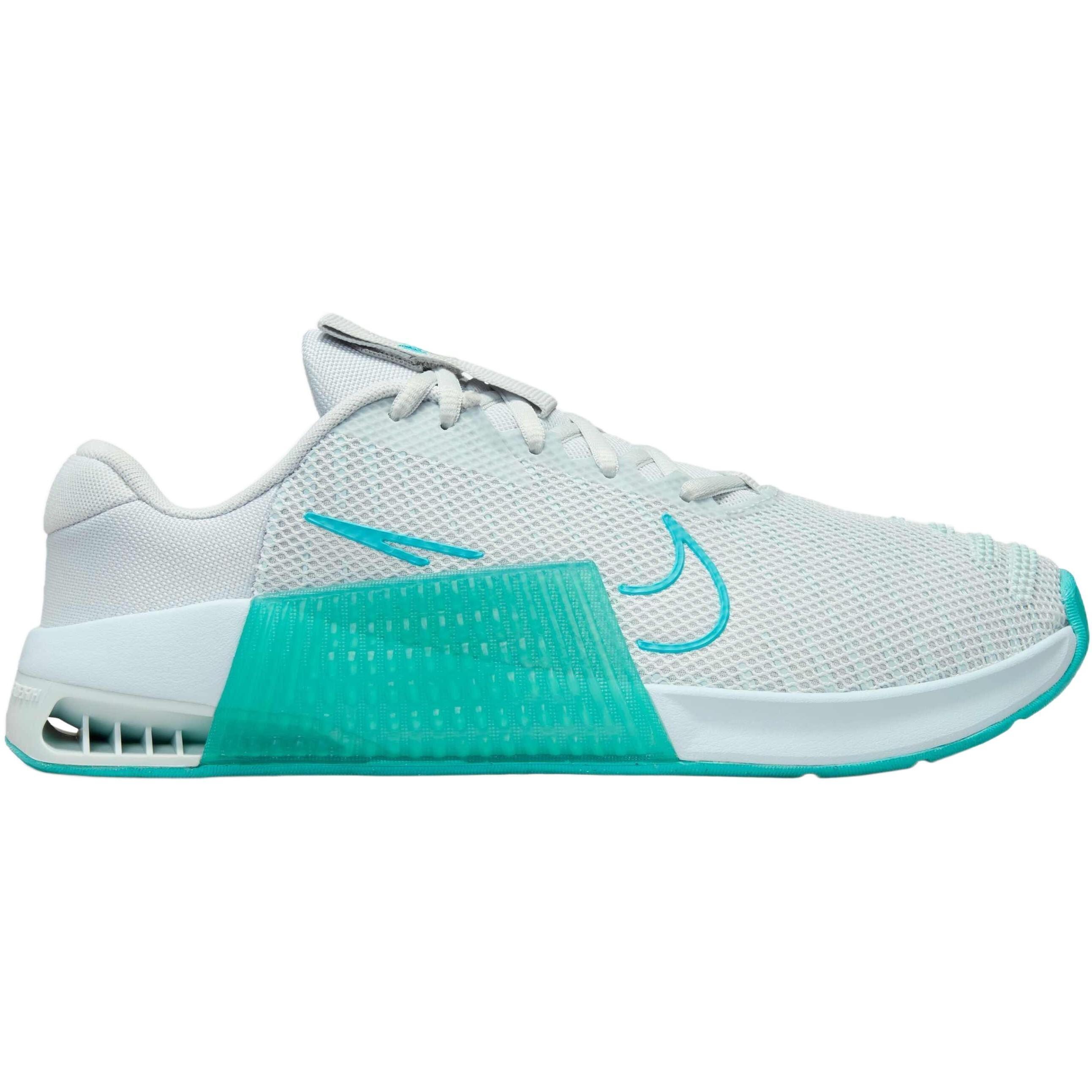 Кроссовки женские Nike W Metcon 9 DZ2537-007 36 (5,5 US) бирюзовые фото 1