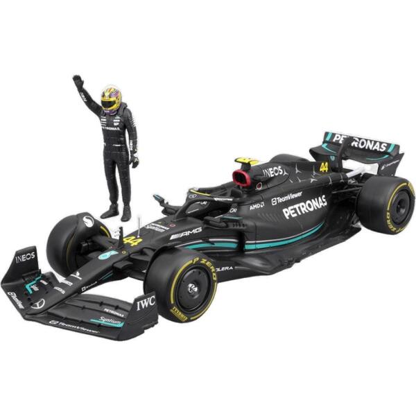 

Автомодель с фигуркой - MERCEDES-AMG F1 W14 E PERFORMANCE (1:24) (18-28037)