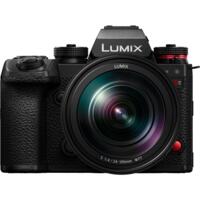 Фотоаппарат Panasonic Lumix S1 IIE + S 24-105 mm f/4 Macro O.I.S. (DC-S1M2ESME)