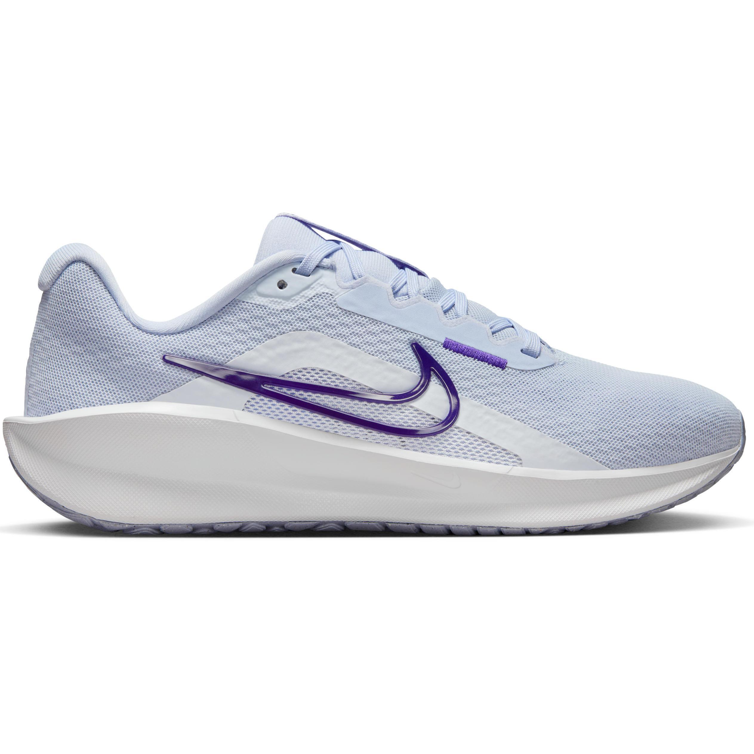 Кроссовки женские Nike W Downshifter 13 FD6476-011 38.5 (7.5 US) голубые фото 1