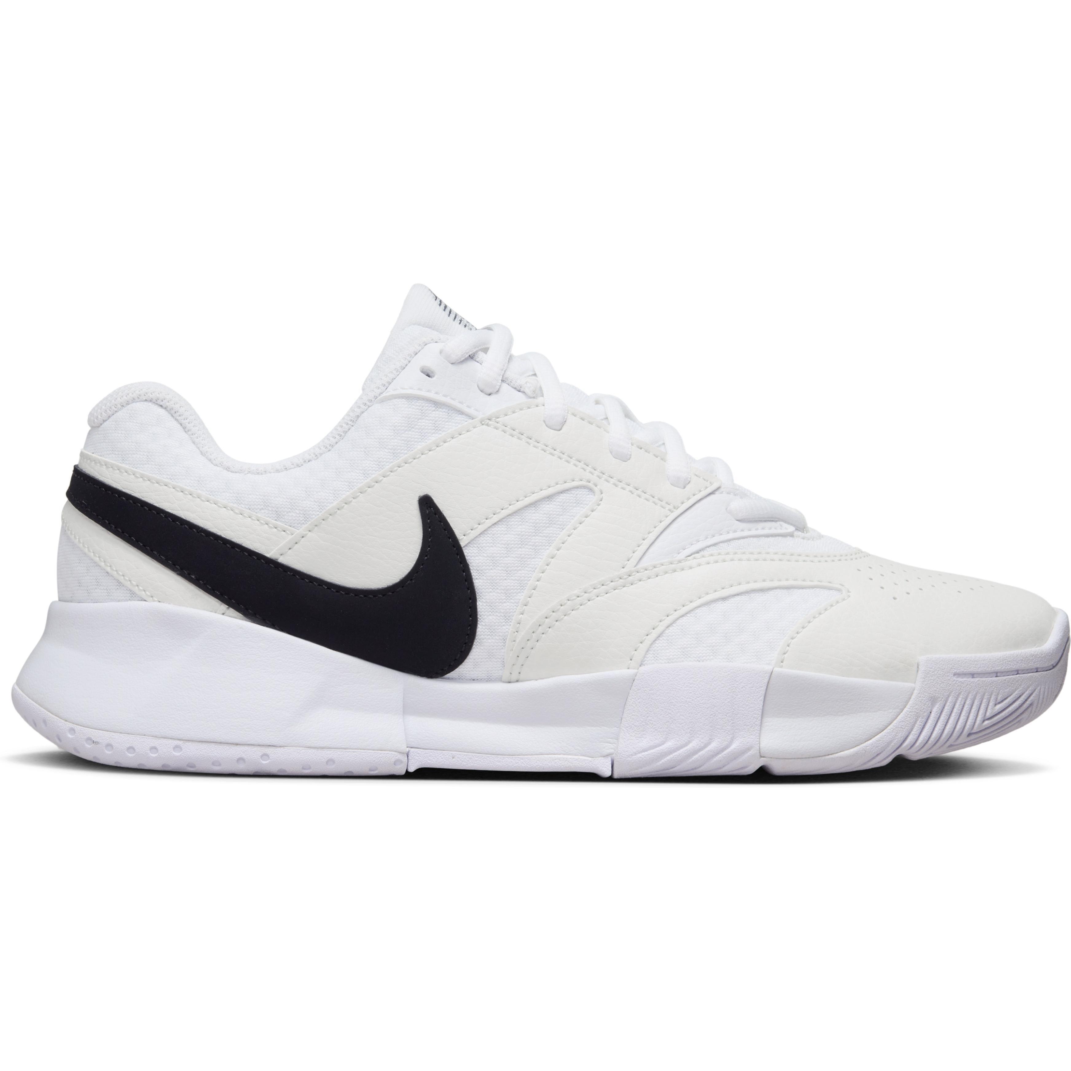 Кроссовки женские для тенниса Nike W Court Lite 4 FD6575-100 39 (8 US) белые фото 1