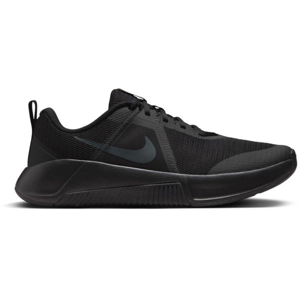 Кроссовки мужские Nike M Mc Trainer 3 FQ1831-003 42.5 (9 US) черные