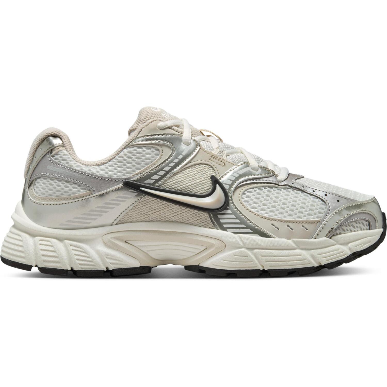 Кроссовки женские Nike W V5 RNR HQ7901-104 40 (8.5 US) бежевые